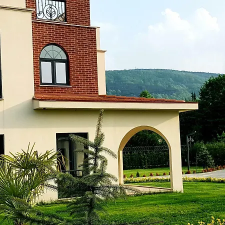 Natura Zambak Villa *