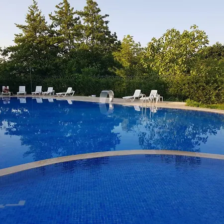 Natura Zambak Sapanca